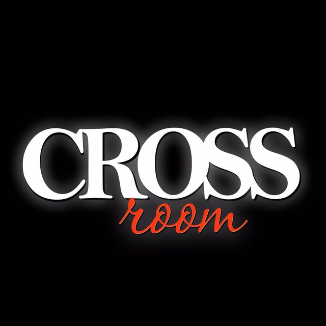 CrossRoom