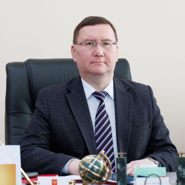 Валерий Поздняков