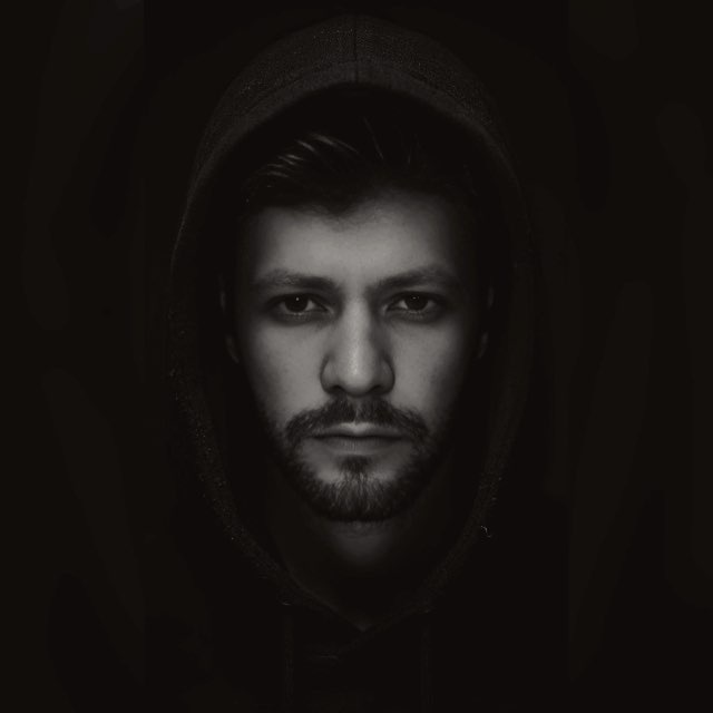 Адам Ачмиз