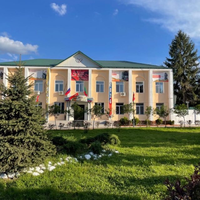 Новолакский район