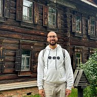 Учитель истории в школе