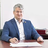 Андрей Панов