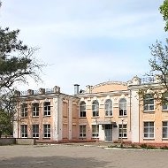 МБОУ лицей № 104 г. Минеральные Воды