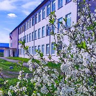 Школа п. Зюзельский