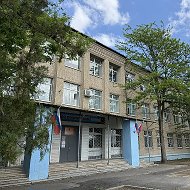 ГБУ ОО ЗО "Художественно-эстетический лицей-интернат №5 им. пионера-героя ВОВ В.Дубинина" г.Мелитополь"
