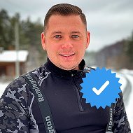 ЮРИЙ ХОХЛОВ