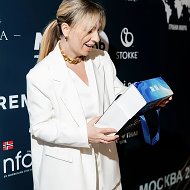 На шпильках и белках