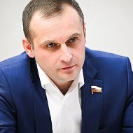 Сергей Леонов