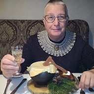 Москвичева знает